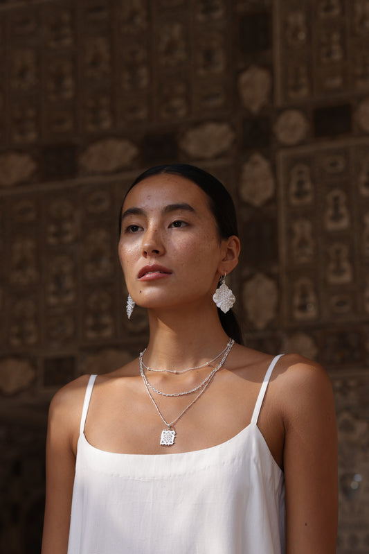 Minimal Pearl Necklace | Unique Gift Ideas for Women