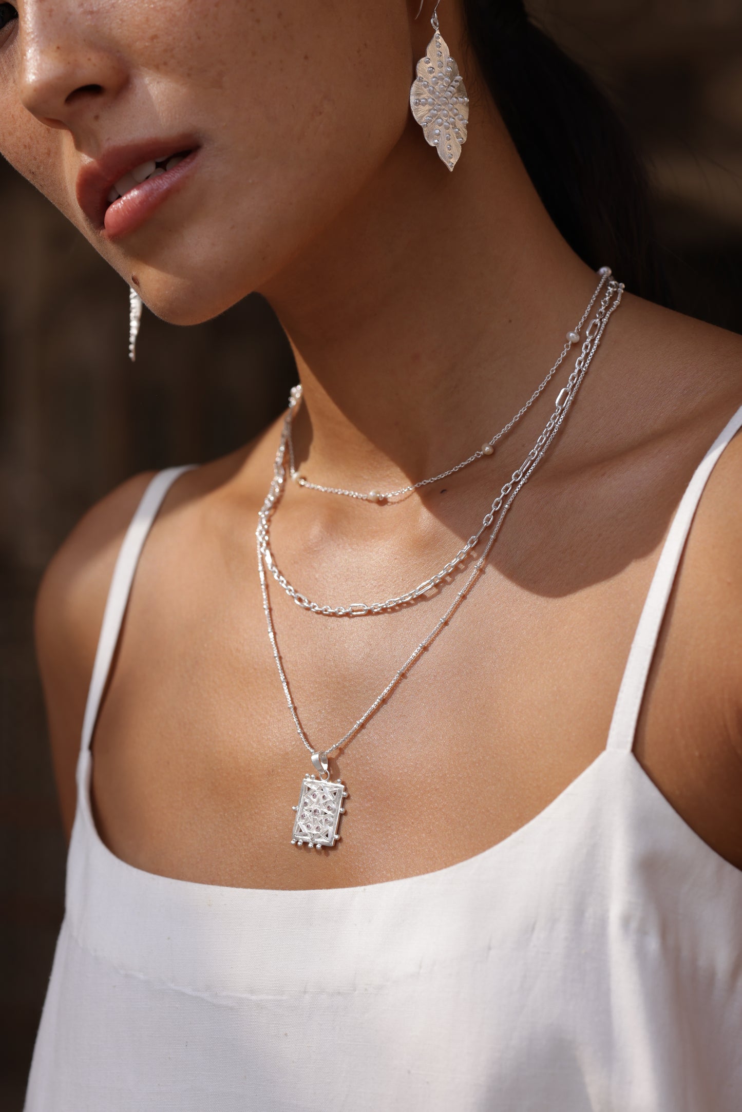 Minimal Pearl Necklace | Unique Gift Ideas for Women