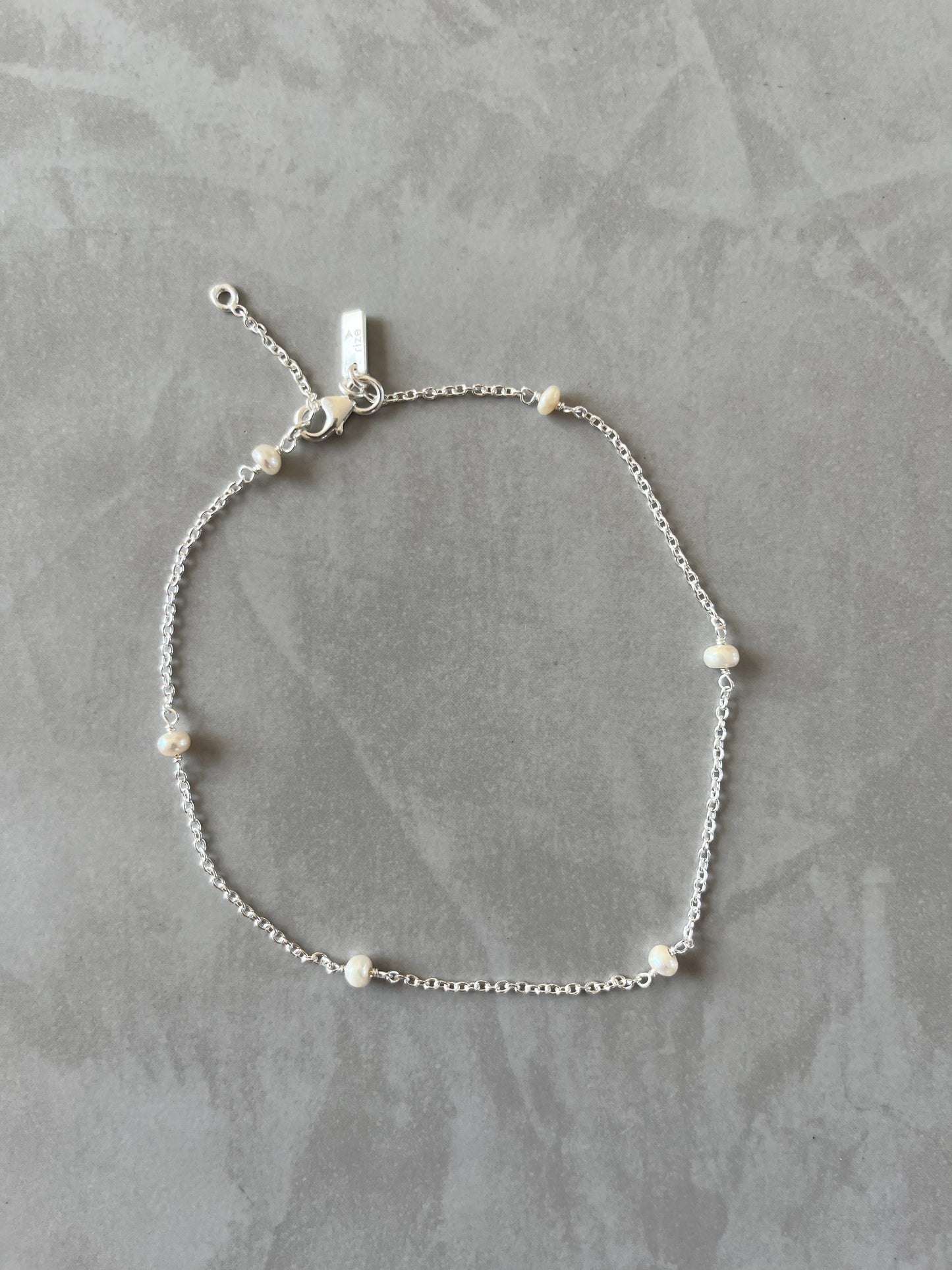 Minimal Pearl Anklet